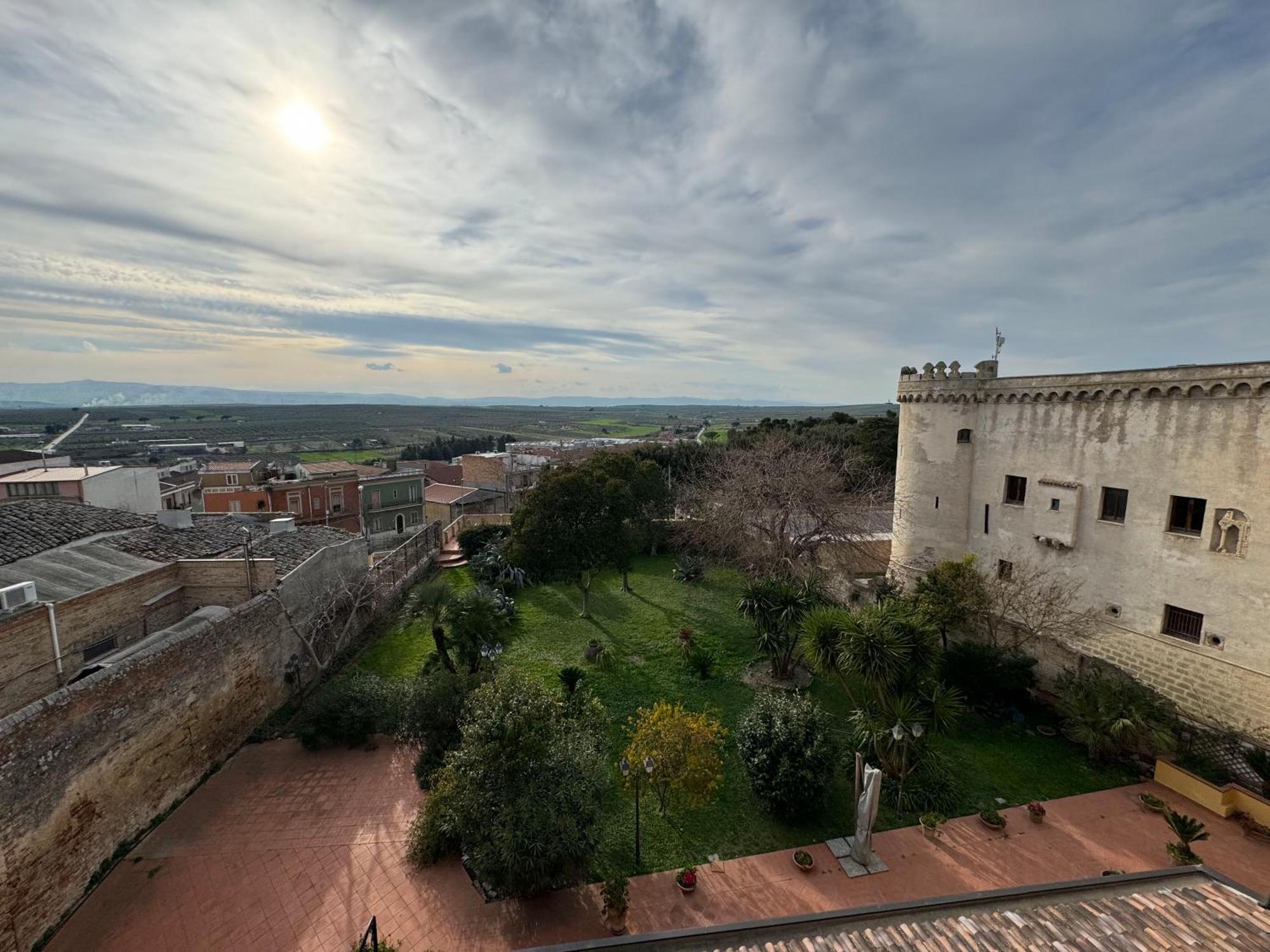 B&B Palazzo Croghan Torre Maggiore Kültér fotó