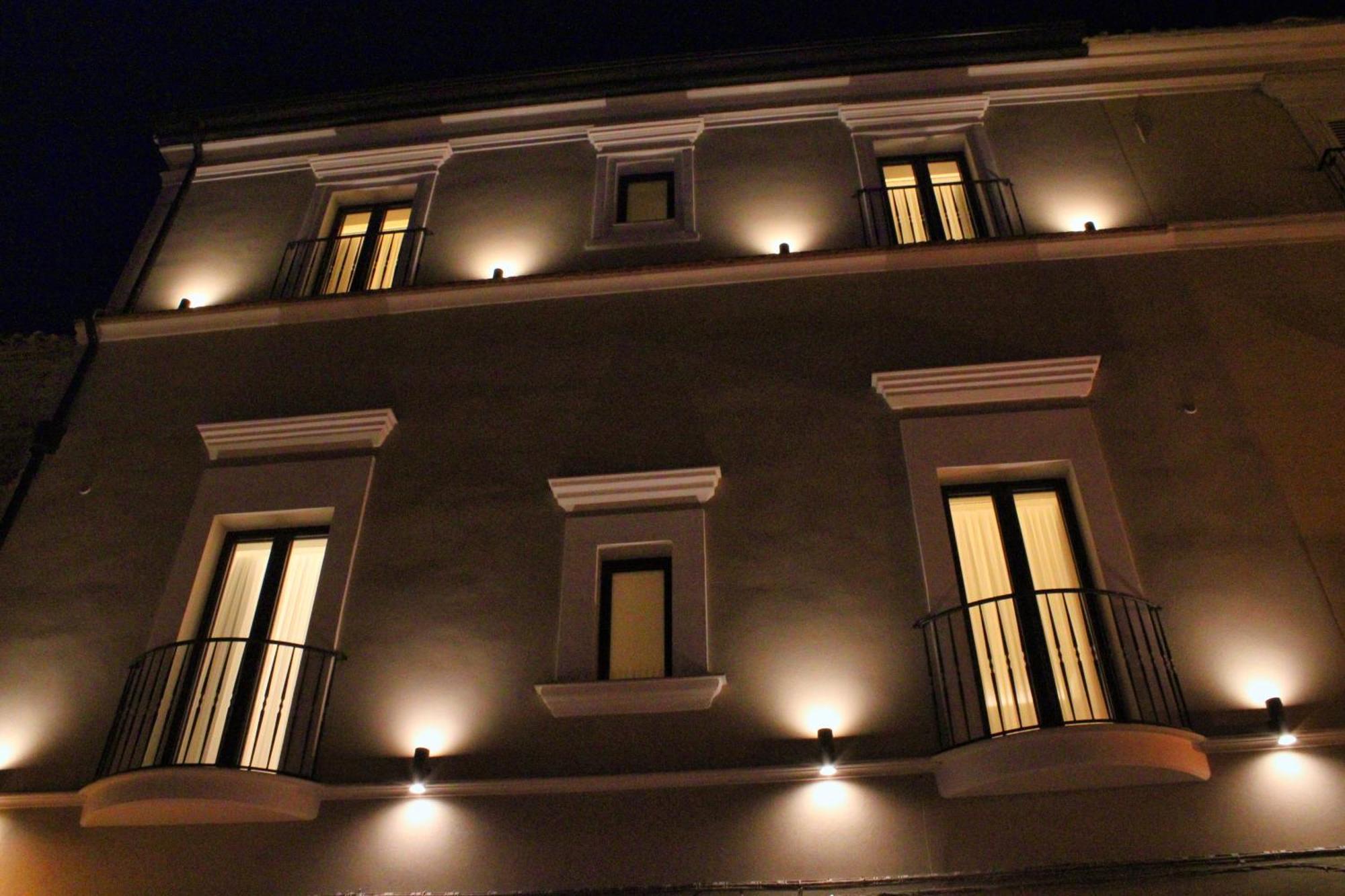 B&B Palazzo Croghan Torre Maggiore Kültér fotó