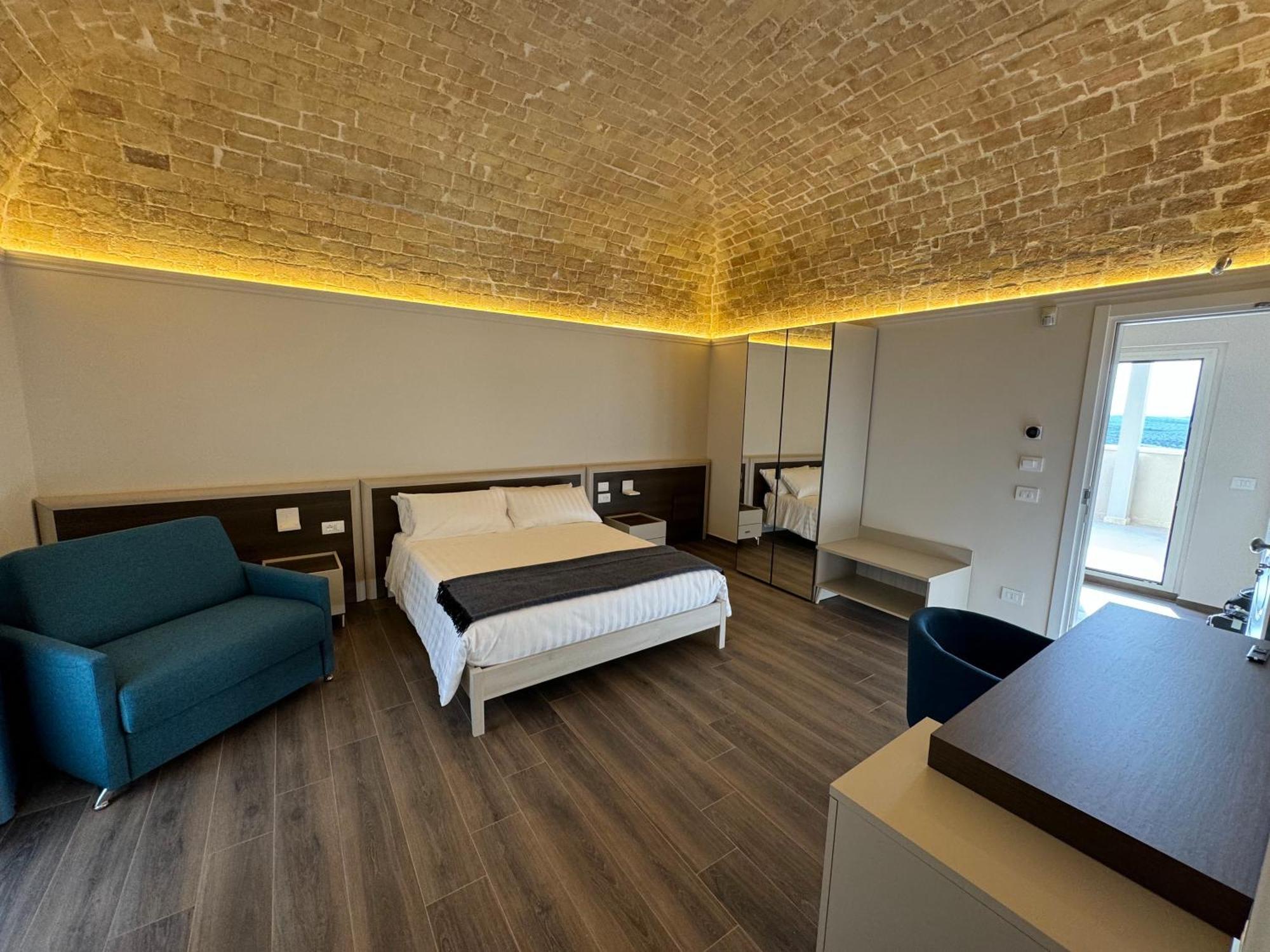 B&B Palazzo Croghan Torre Maggiore Kültér fotó